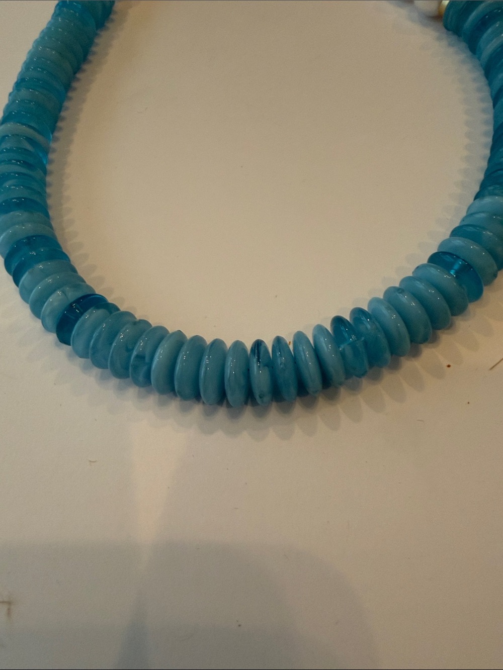 Turquoise Bead Disc Necklace - Unbranded Women’s Jewelry - Picture 3 of 3